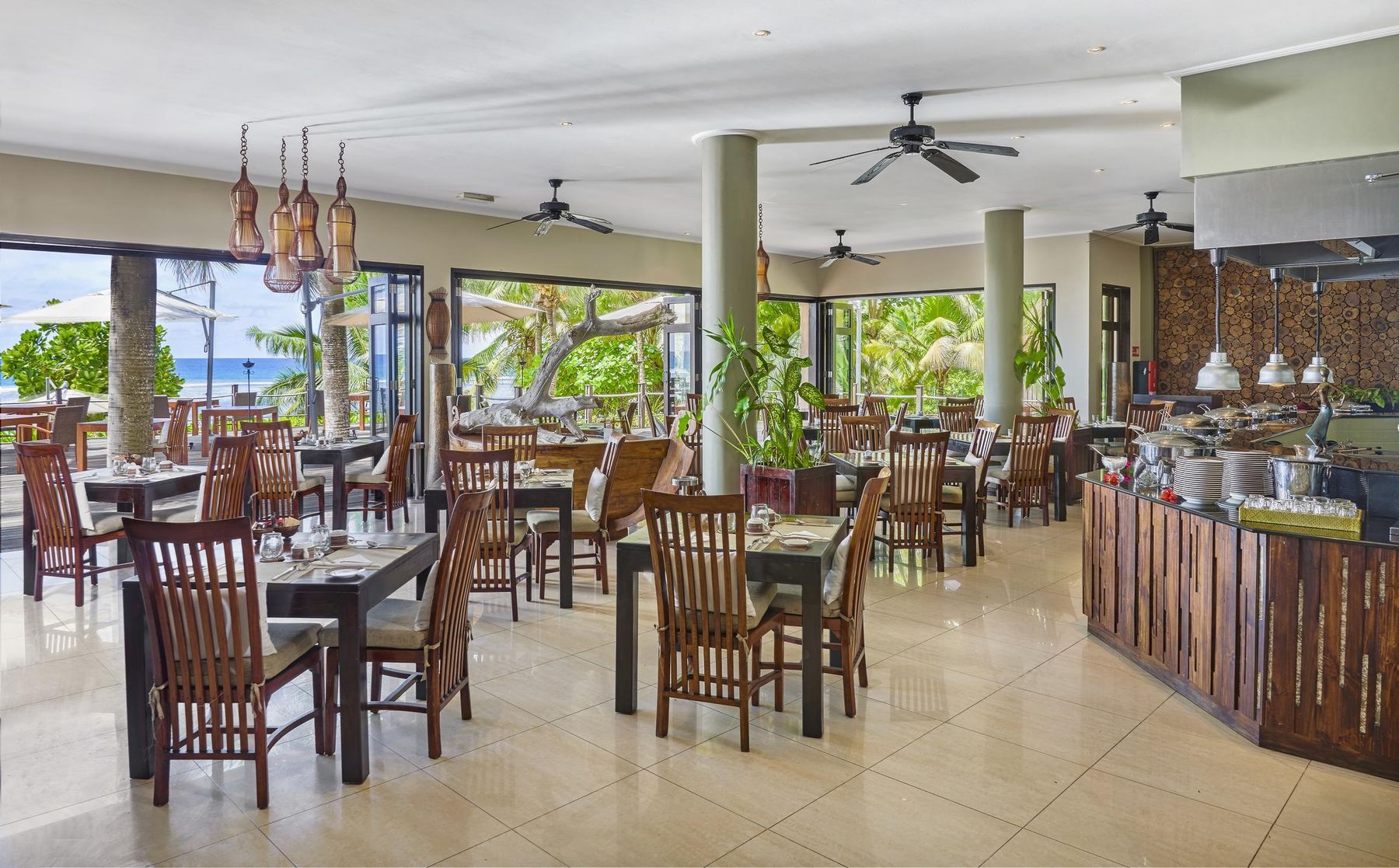 DoubleTree by Hilton Seychelles Allamanda Resort & Spa — Seychelles resort and accommodation photo 11