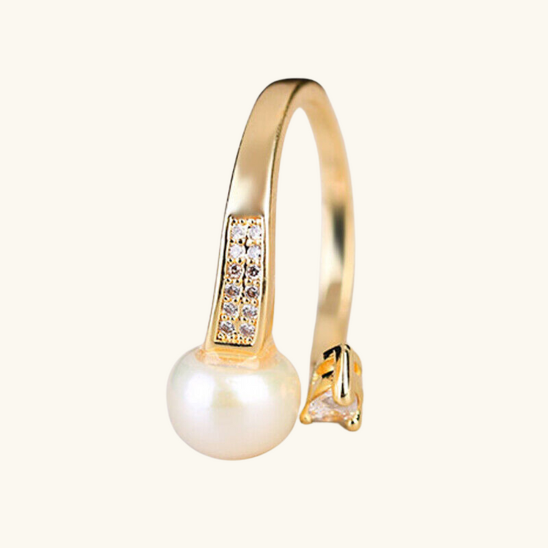 Gold Pearl Ring | Mia